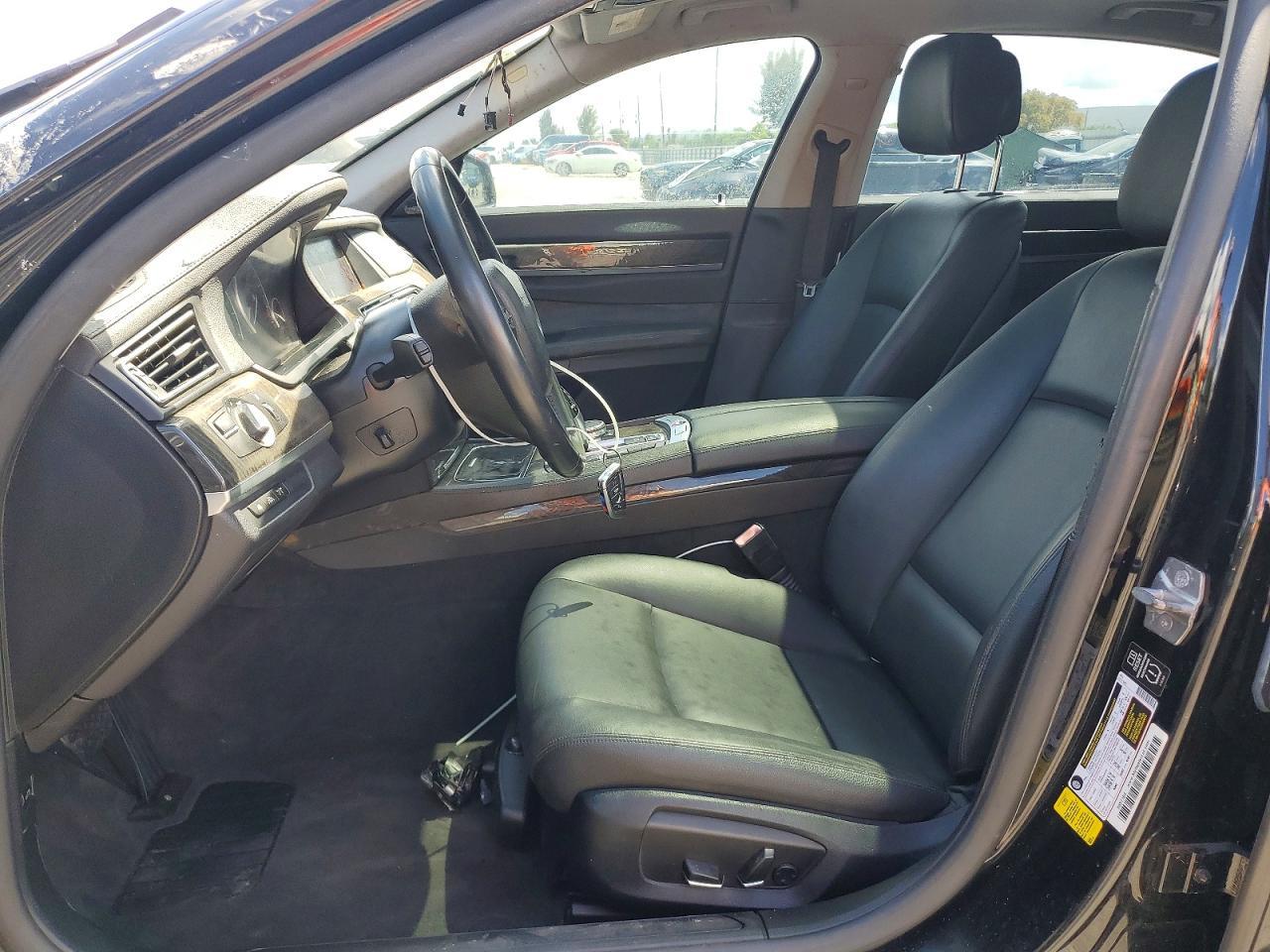 2015 BMW 740 Li - Фото 7