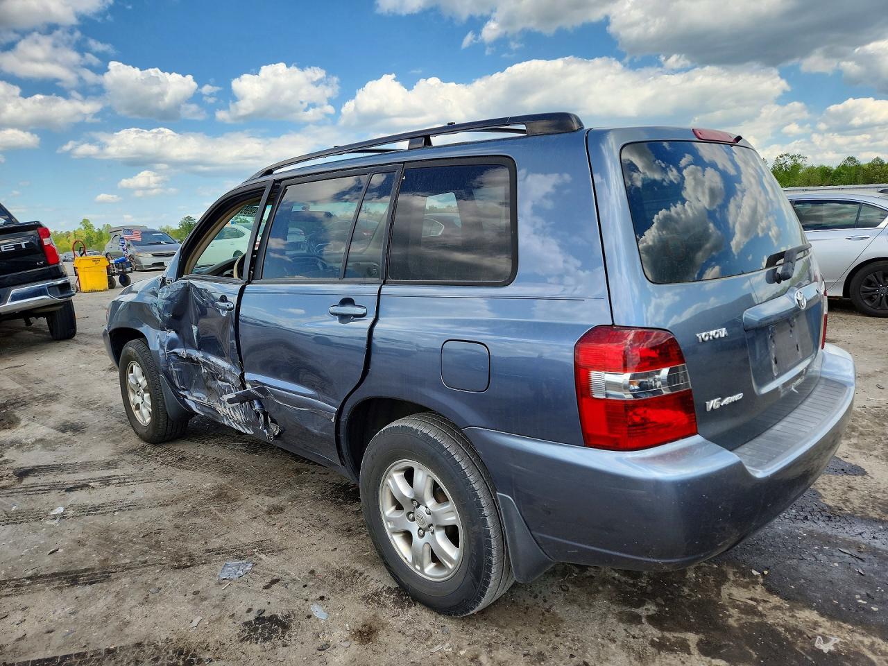 2006 Toyota Highlander Limited - Image 2