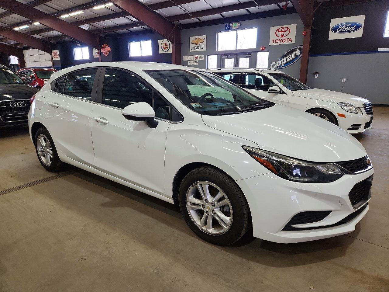 2018 Chevrolet Cruze Lt - Image 4