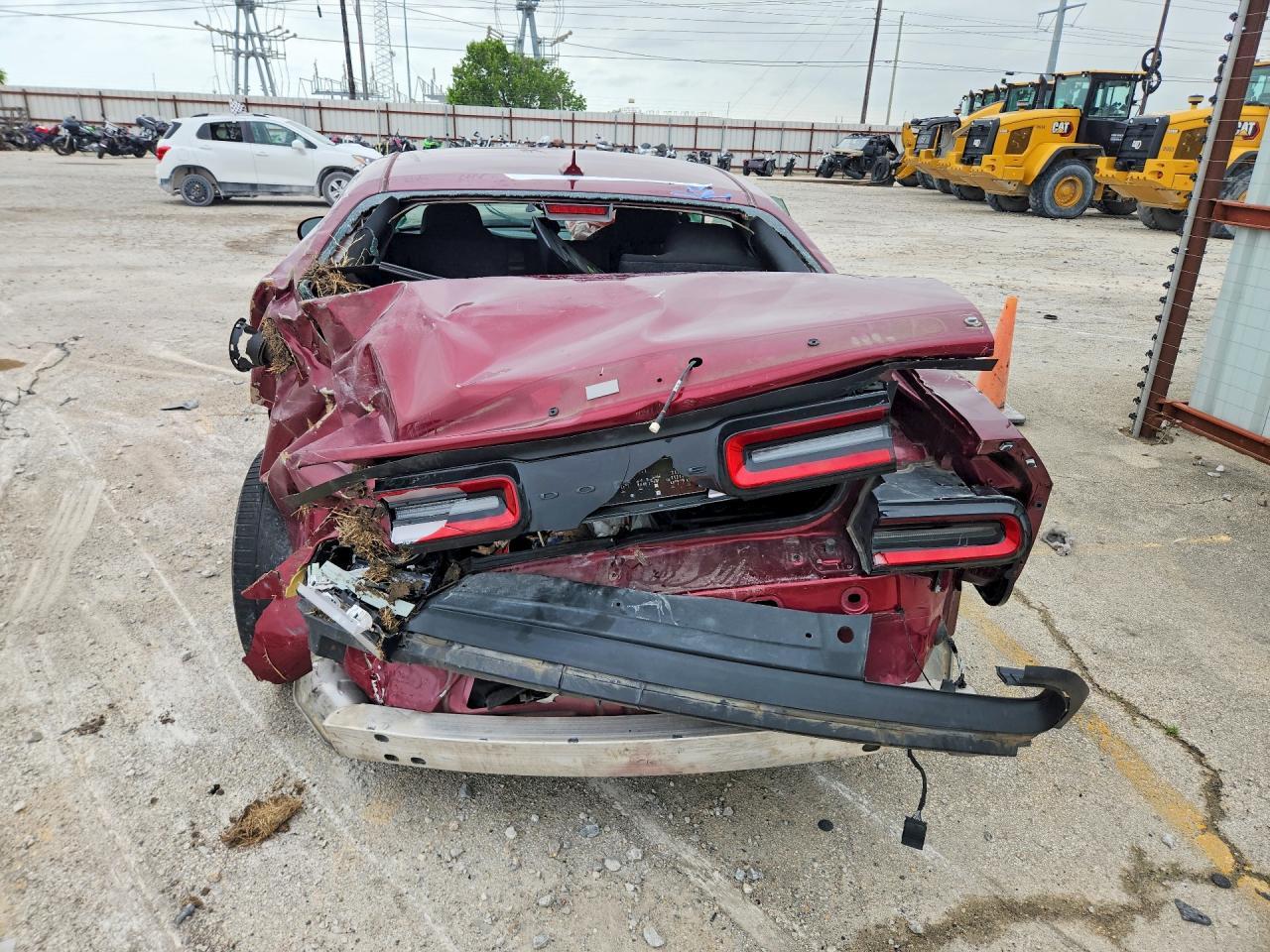 2021 Dodge Challenger Sxt - Фото 6