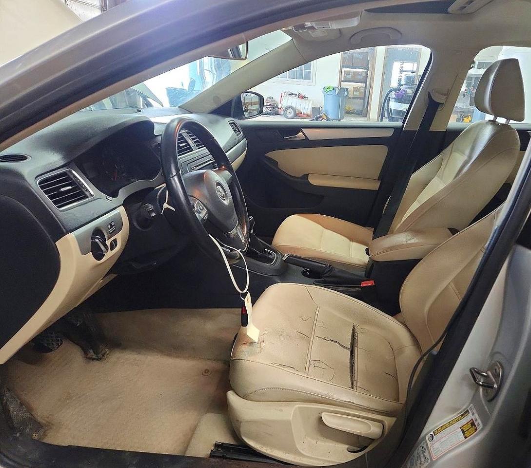 2011 Volkswagen Jetta Tdi - Image 7