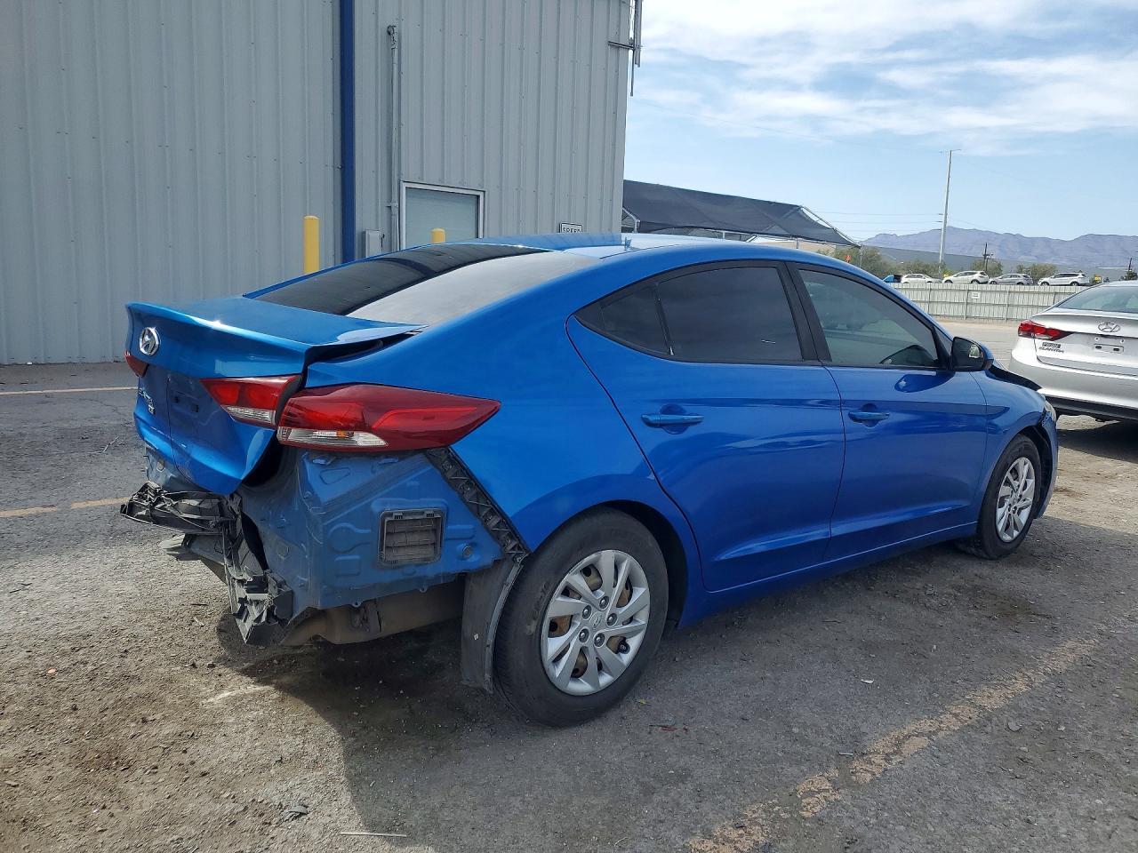 2018 Hyundai Elantra Se - Фото 3