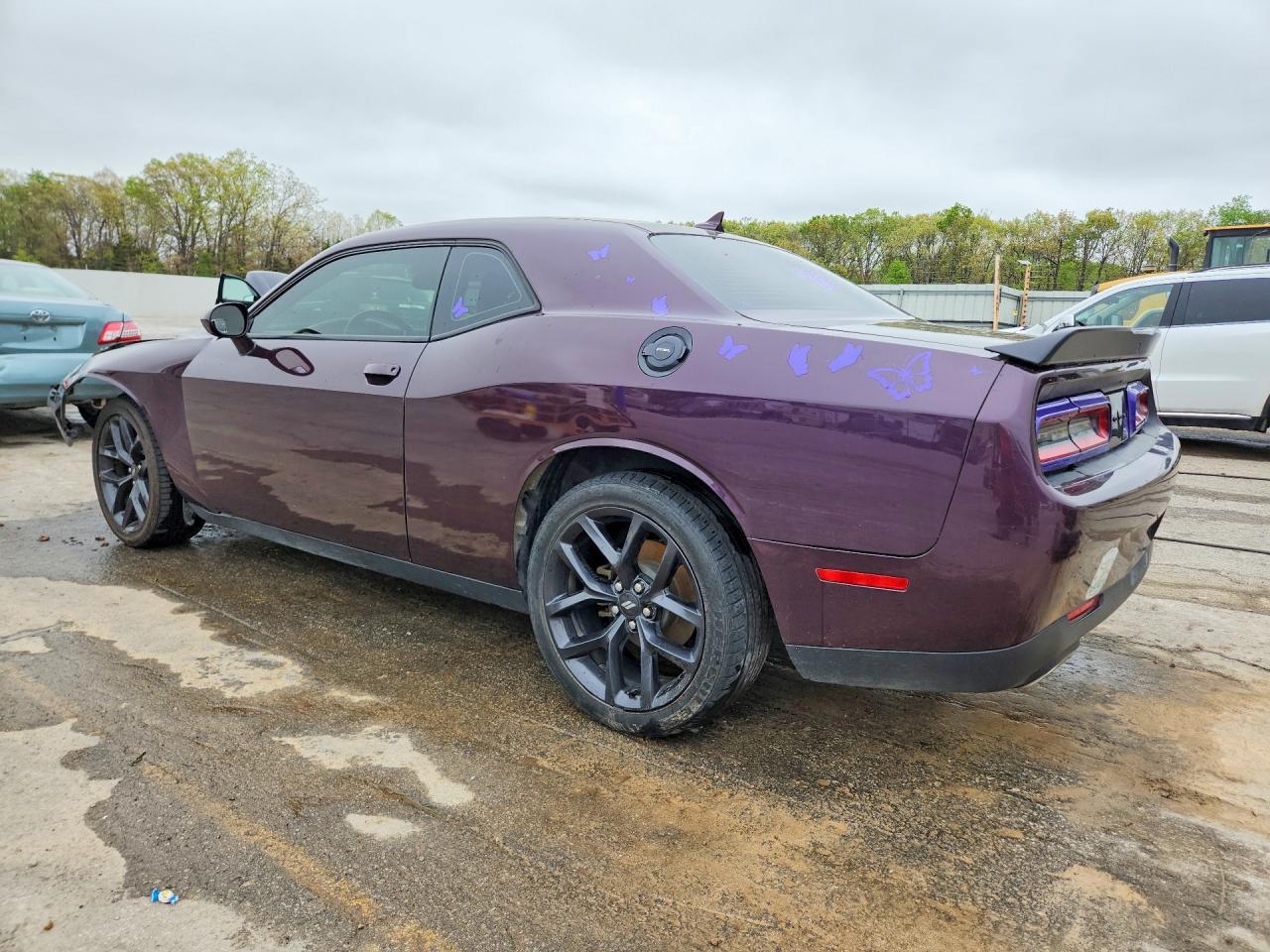 2020 Dodge Challenger Sxt - Image 2