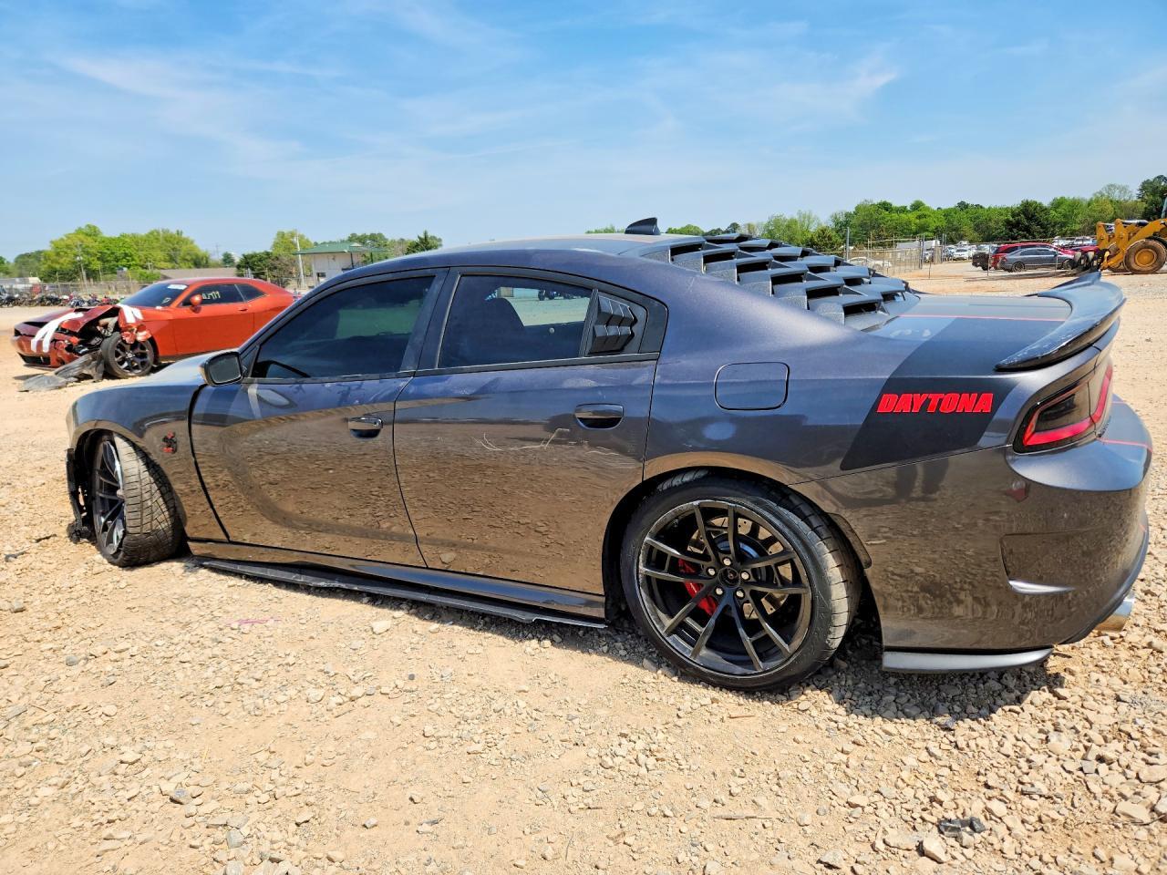 2019 Dodge Charger Scat Pack - Image 2