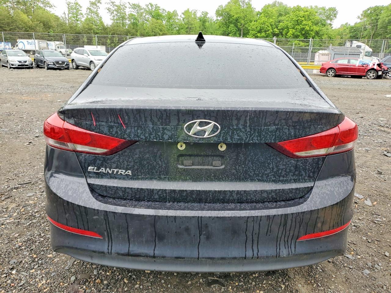 2018 Hyundai Elantra Value Edition - Image 6