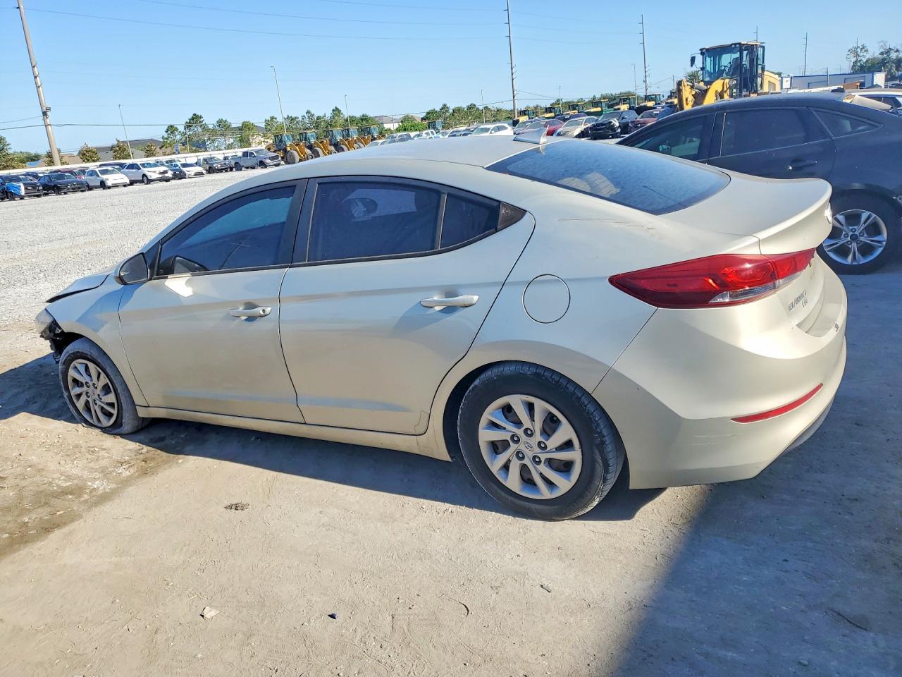 2017 Hyundai Elantra Se - Фото 2