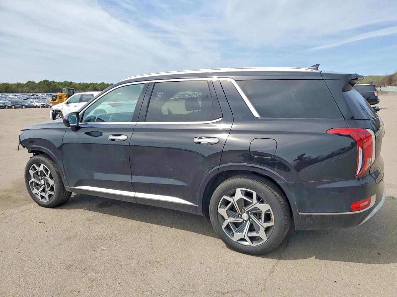 2021 Hyundai Palisade Calligraphy - Image 2