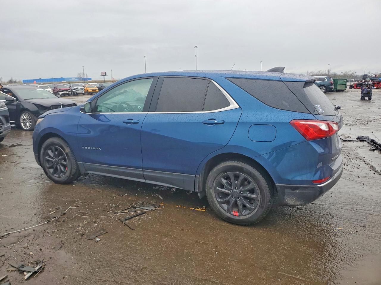 2019 Chevrolet Equinox Lt - Image 2