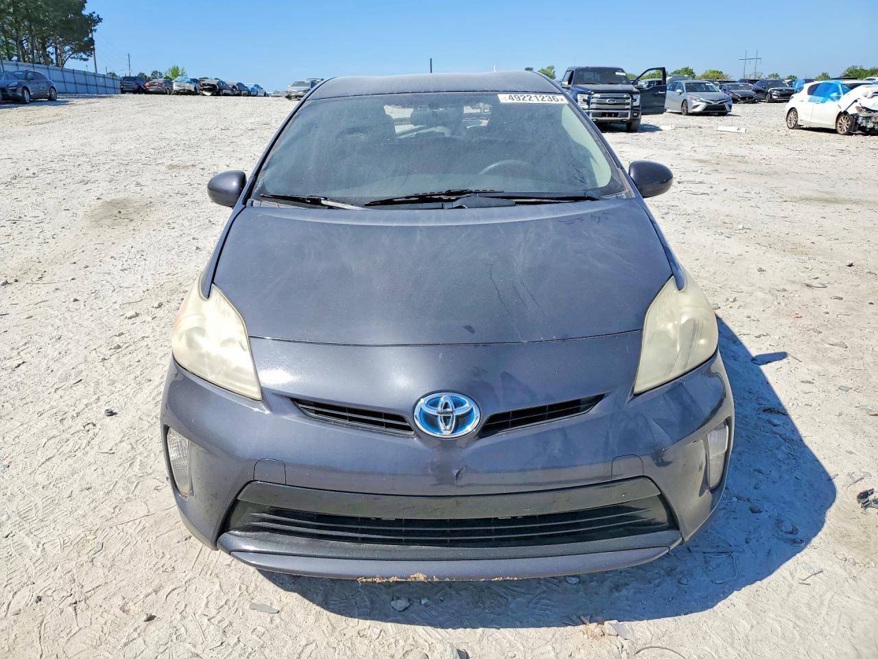 2013 Toyota Prius Two - Фото 5