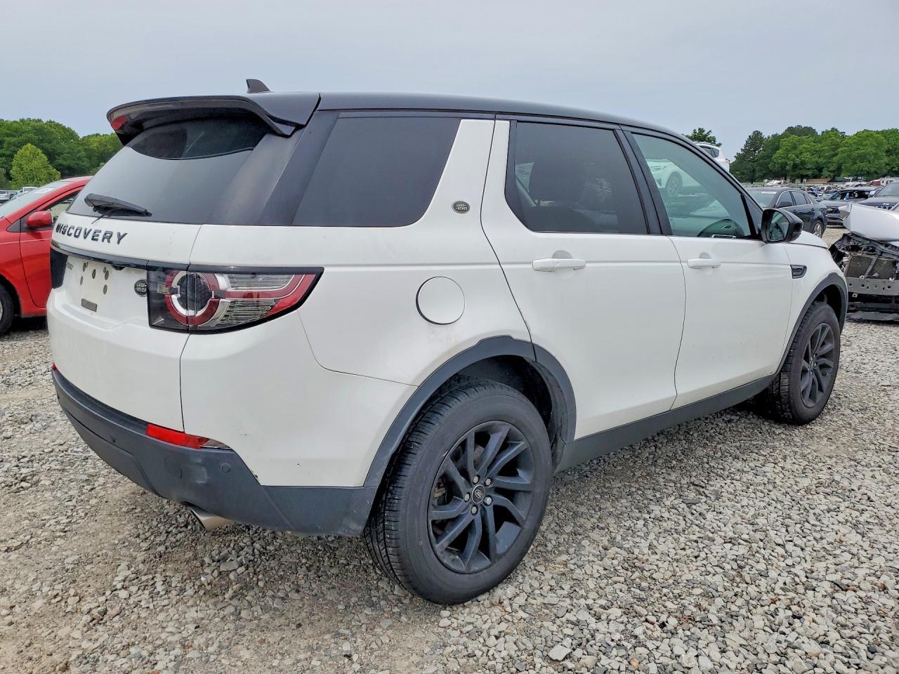 2016 Land Rover Discovery Sport Hse - Image 3