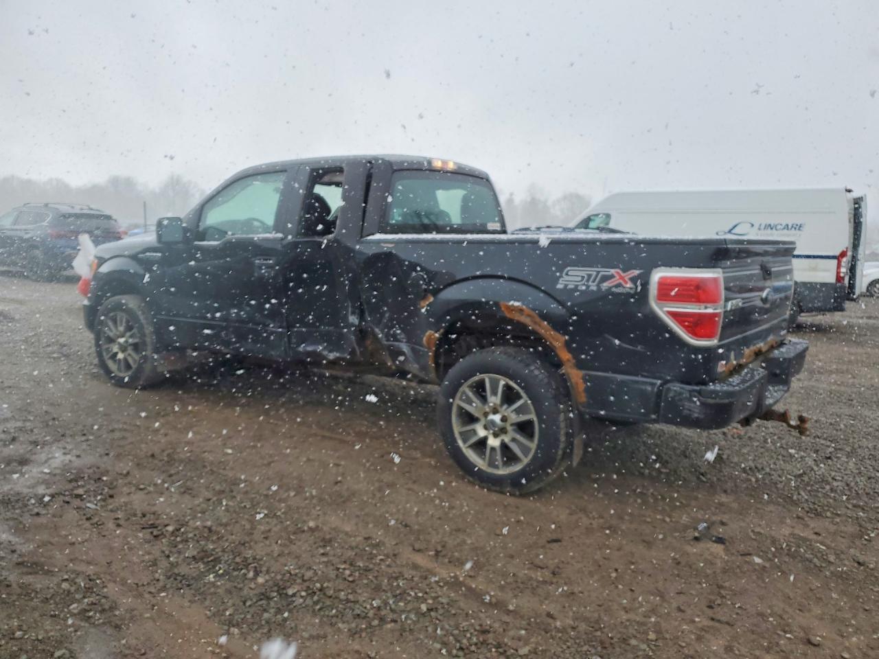 2014 Ford F150 Super Cab - Image 2