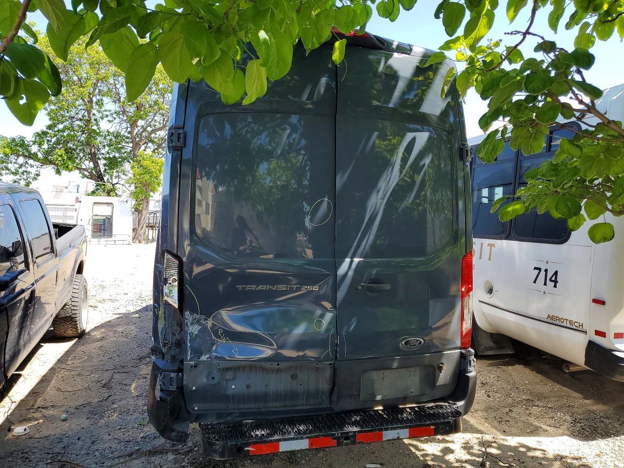 2019 Ford Transit T-250 - Фото 6