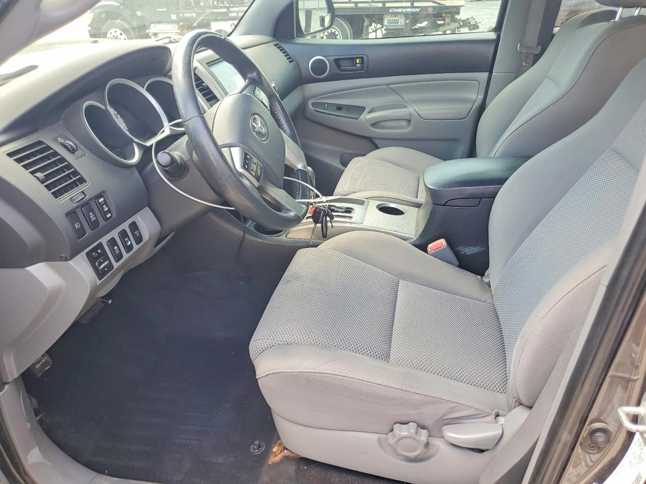 2012 Toyota Tacoma Double Cab - Фото 7