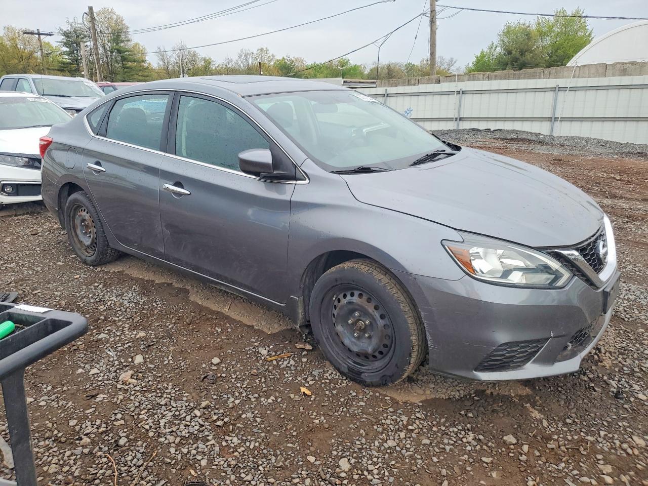 2017 Nissan Sentra - Фото 4