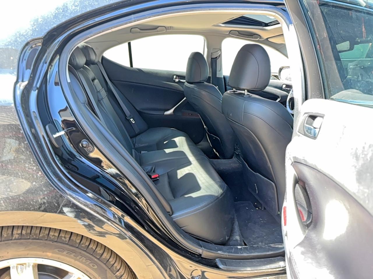 2007 Lexus Is 250 - Image 6