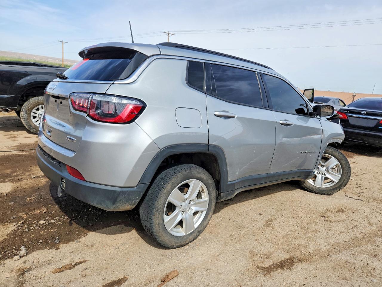 2022 Jeep Compass Latitude - Фото 3