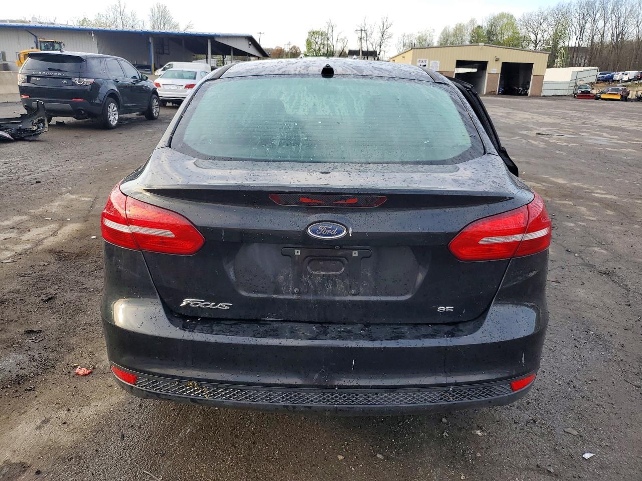 2018 Ford Focus Se - Image 6