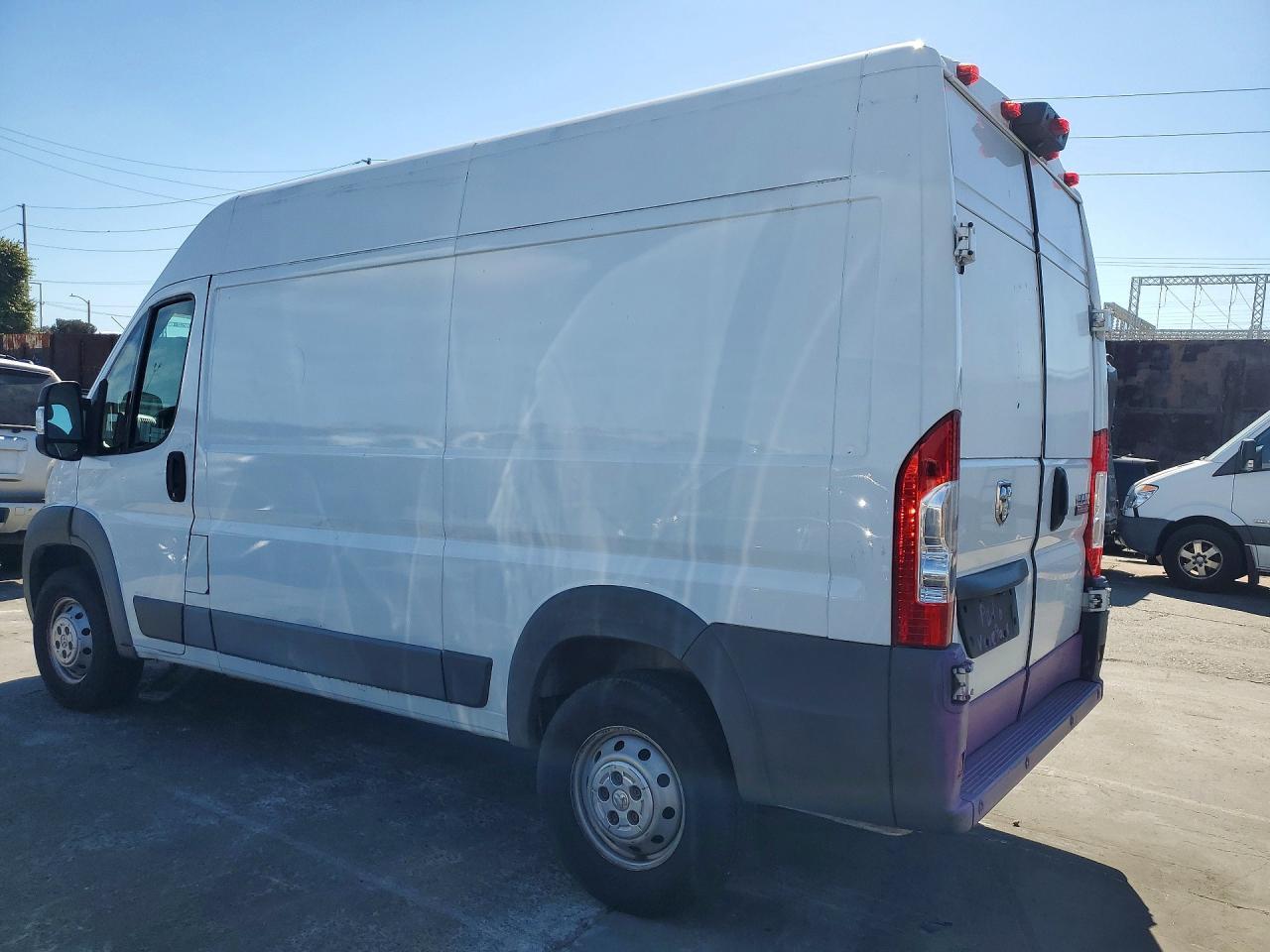 2014 Ram Promaster 2500 2500 High - Фото 2