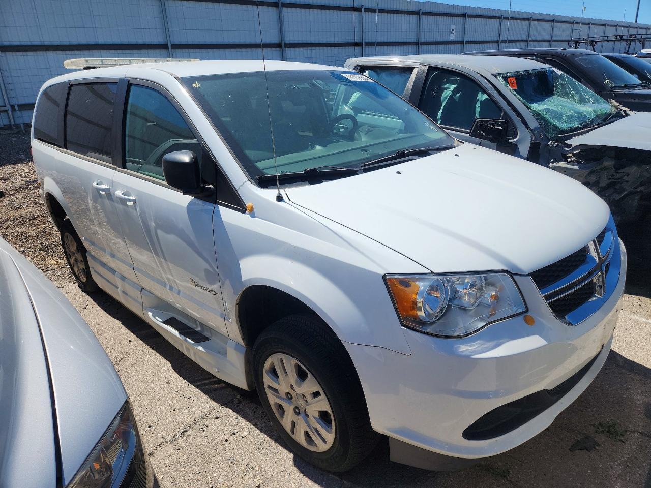 2018 Dodge Grand Caravan Se - Фото 4