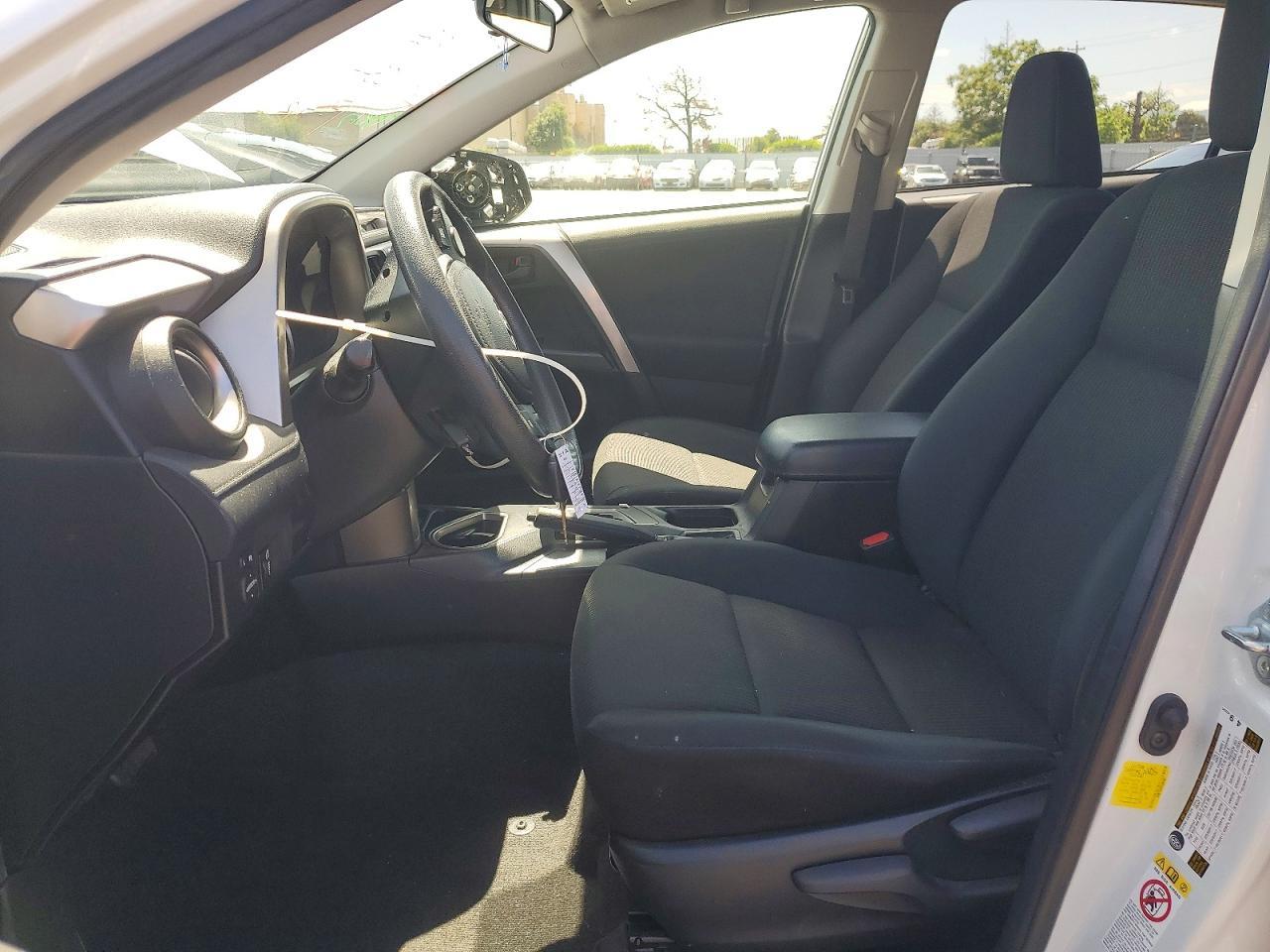 2016 Toyota Rav4 Le - Фото 7