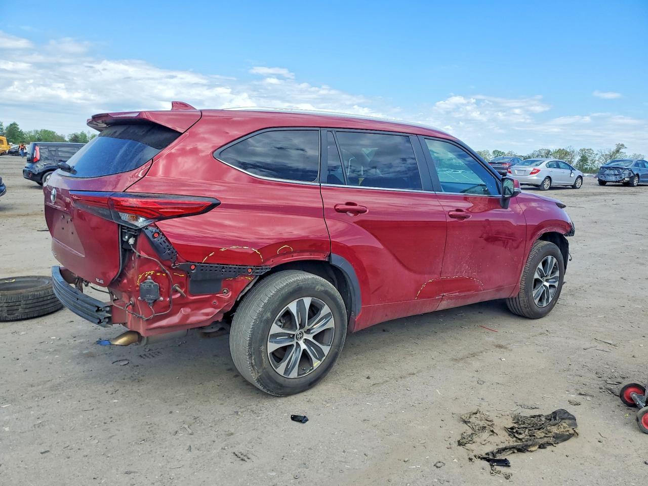 2023 Toyota Highlander Xle - Фото 3