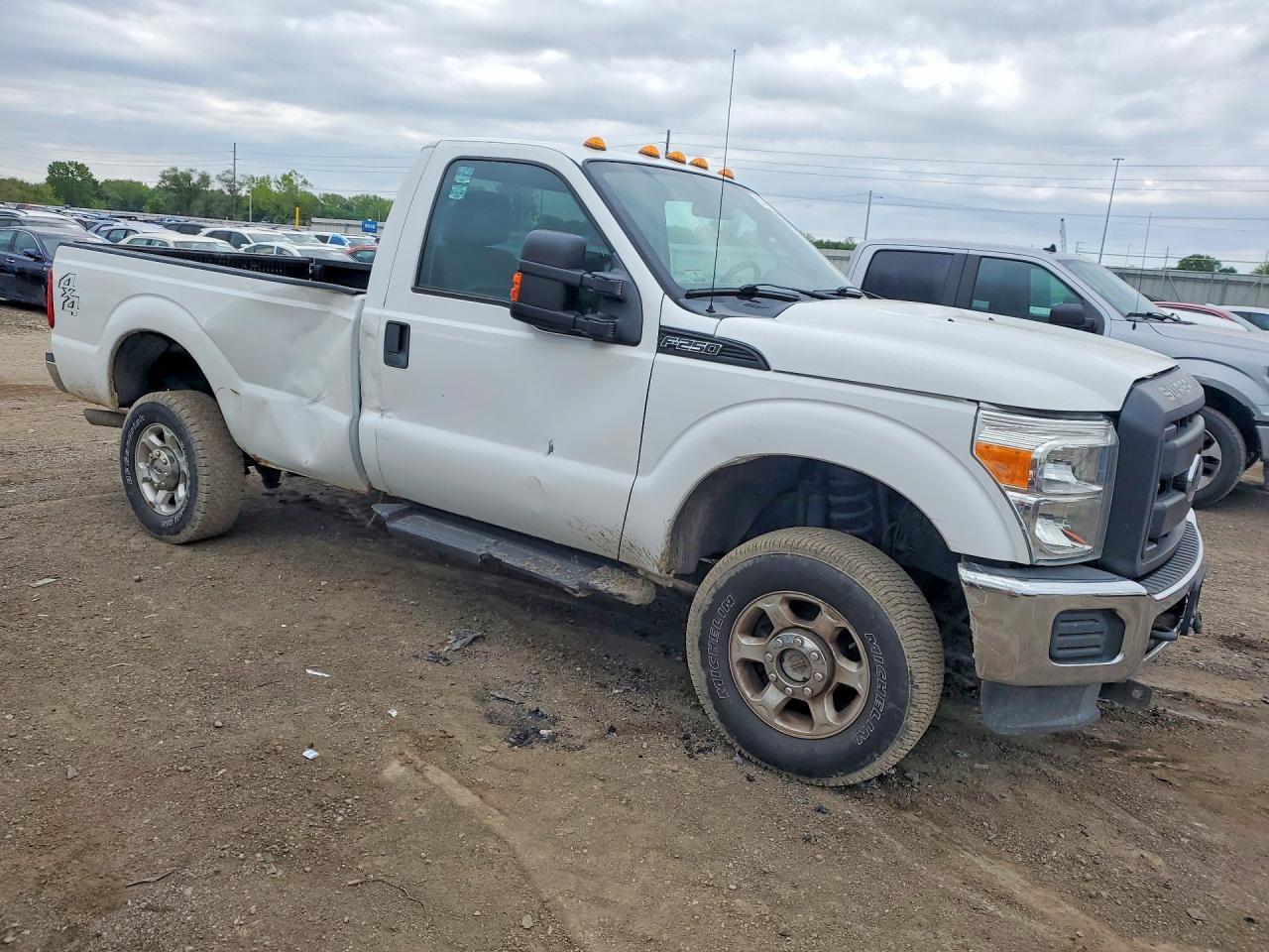 2015 Ford F250 Super Duty - Фото 4
