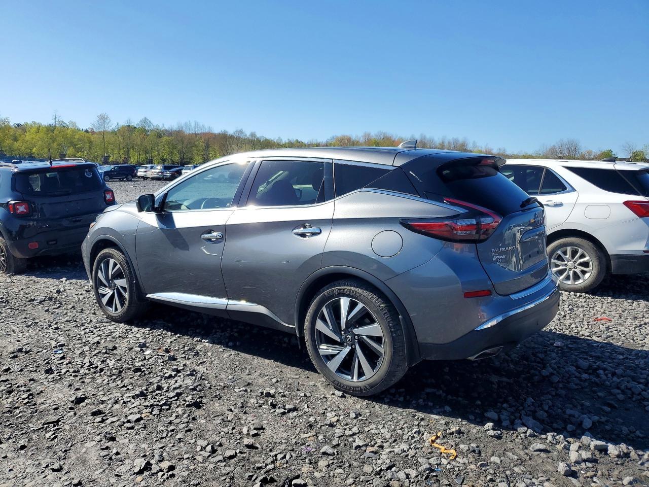 2023 Nissan Murano Sl - Image 2