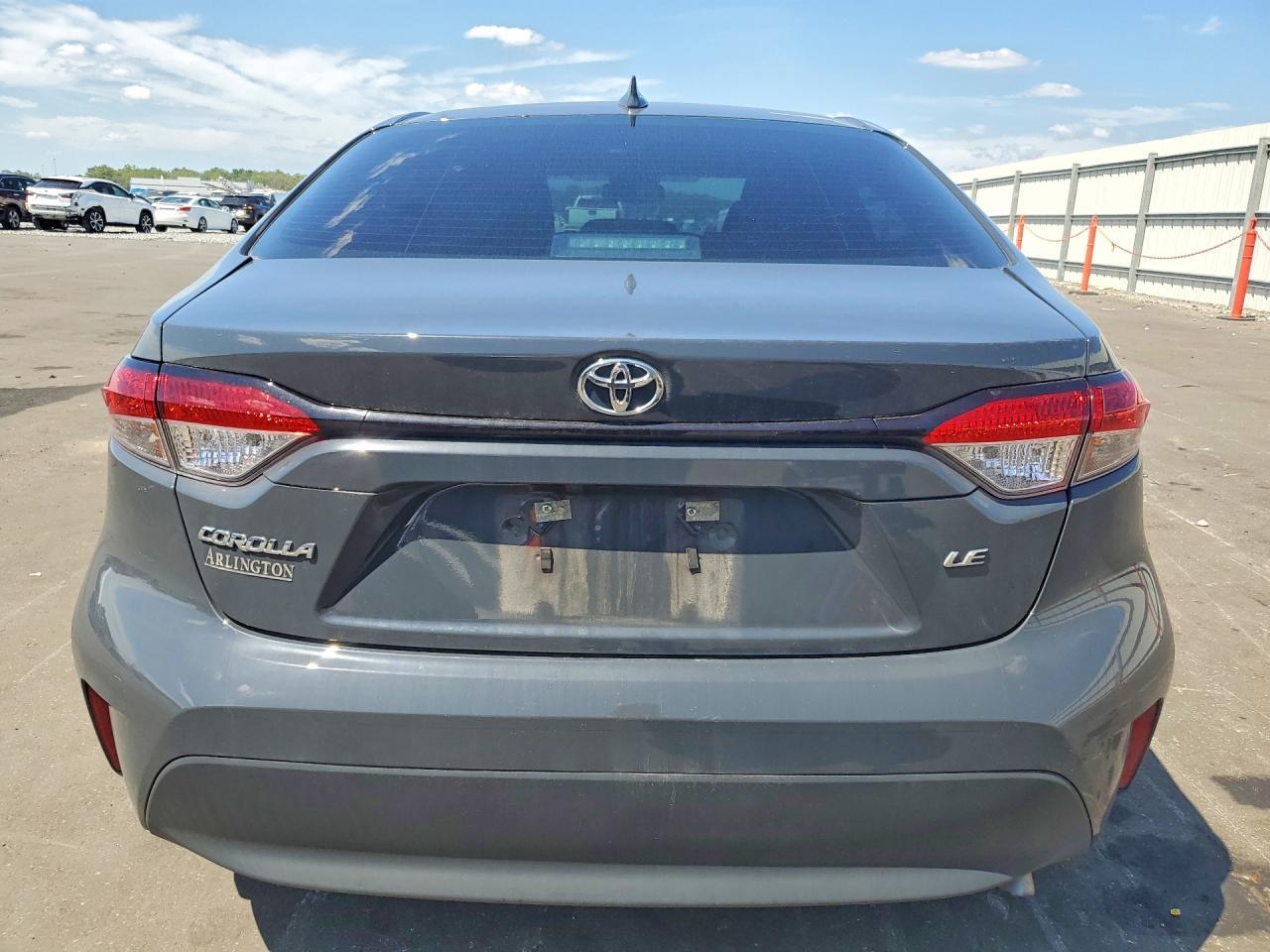 2025 Toyota Corolla Le - Фото 6