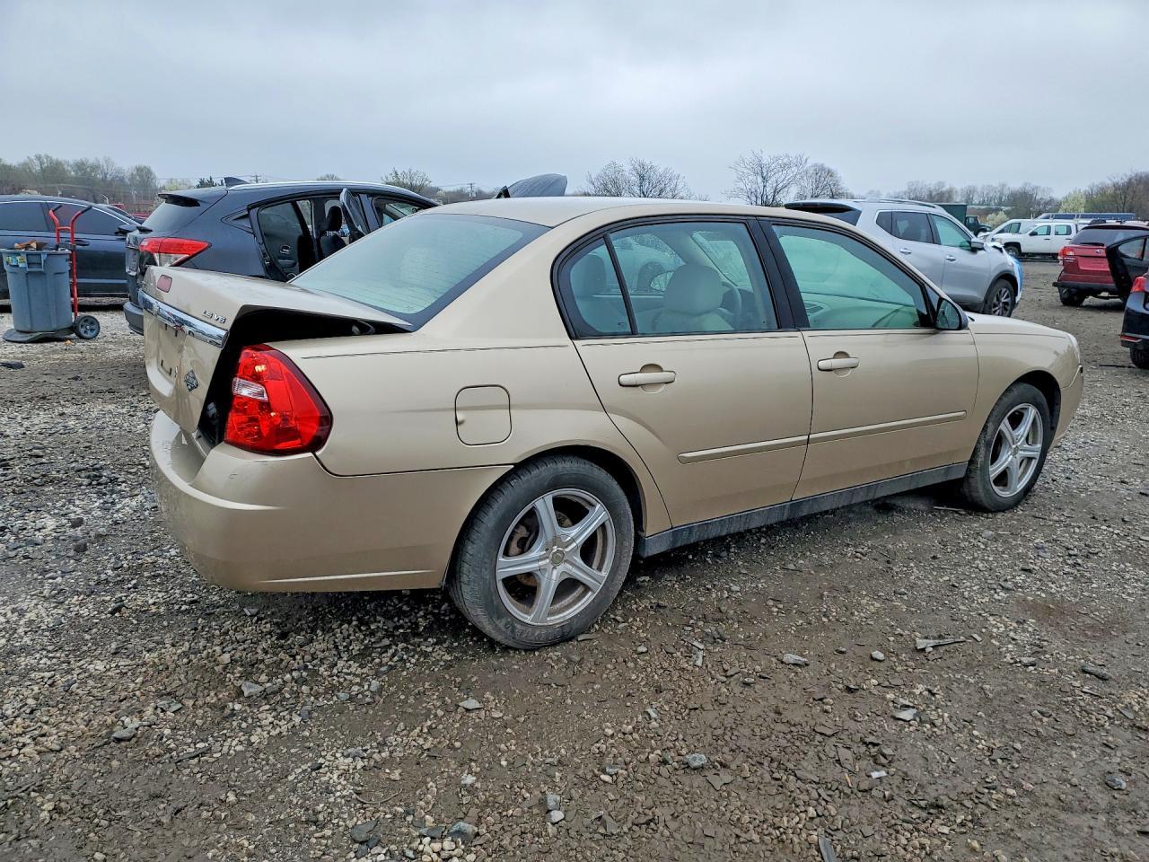 2005 Chevrolet Malibu Ls - Фото 3