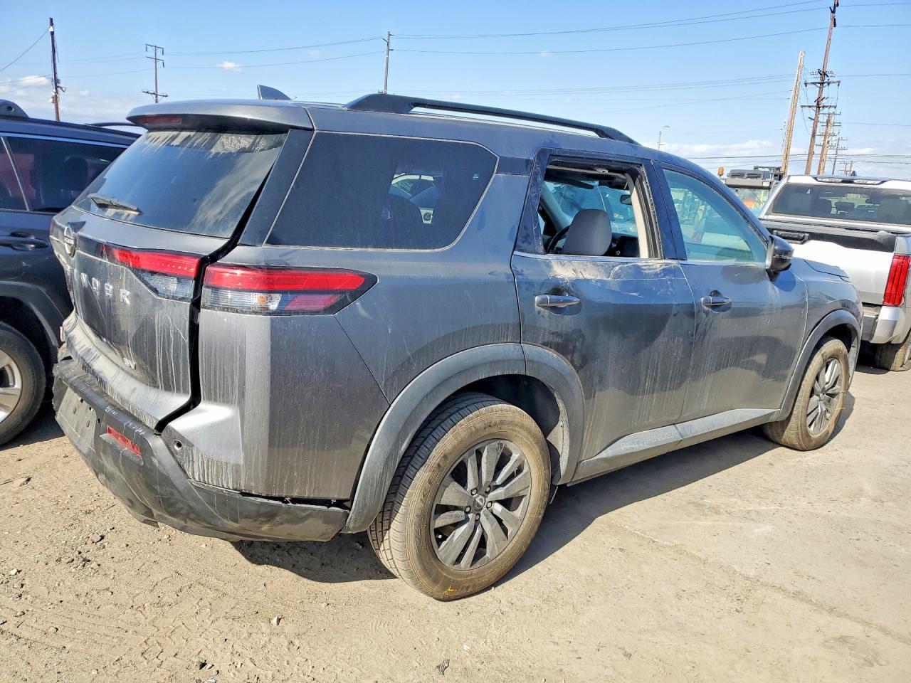 2022 Nissan Pathfinder Sv - Фото 3