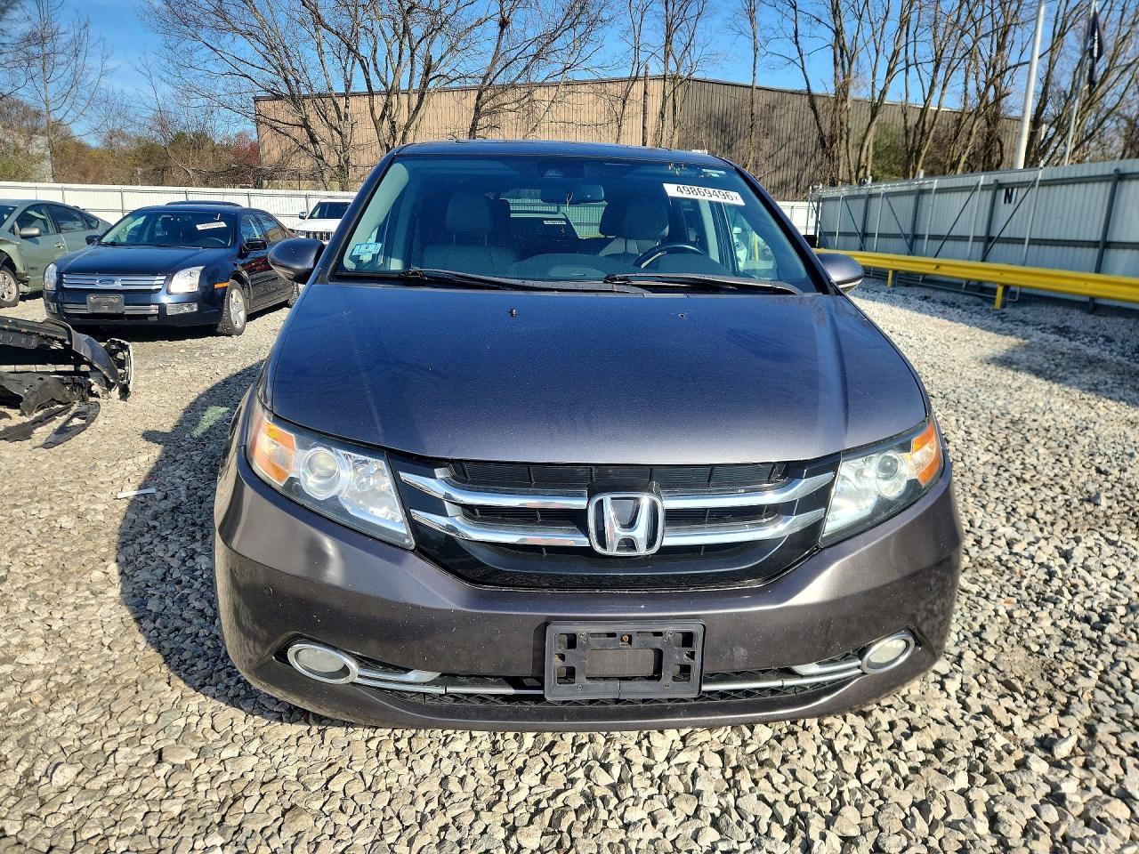 2014 Honda Odyssey Touring - Image 5