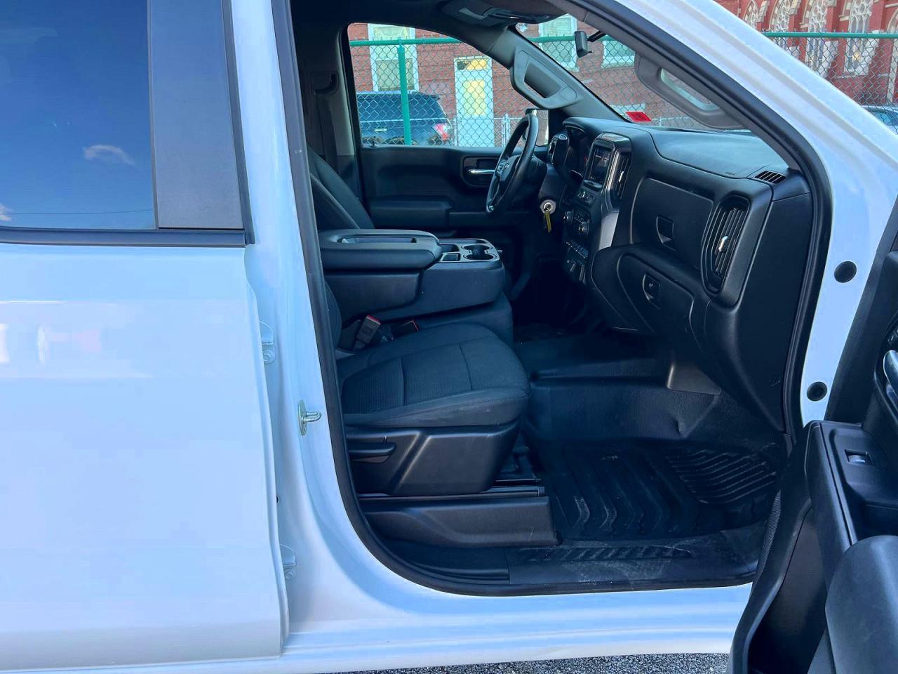 2020 Chevrolet Silverado K1500 - Image 5