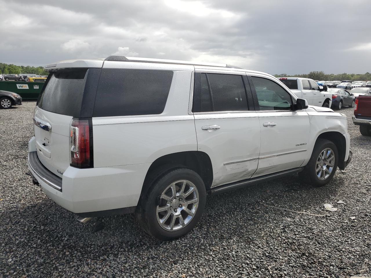 2016 GMC Yukon Denali - Фото 3