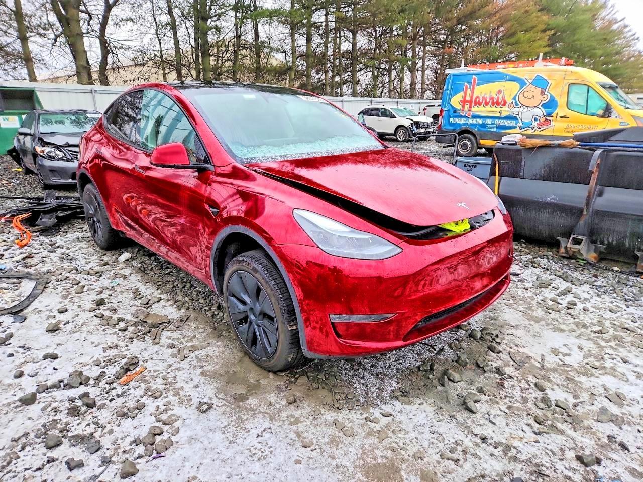 2024 Tesla Model Y - Image 4