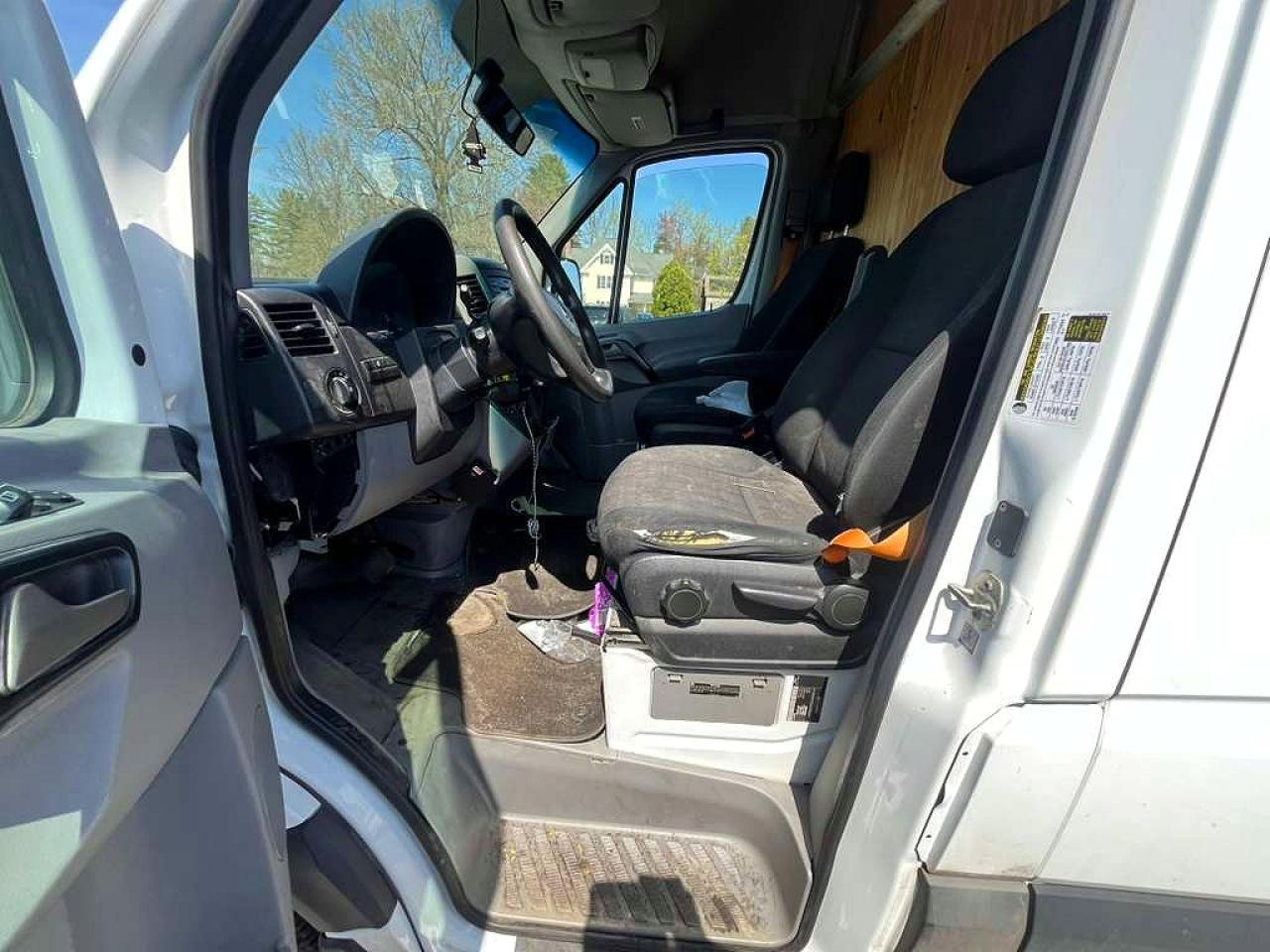 2017 Mercedes-Benz Sprinter 2500 - Фото 7