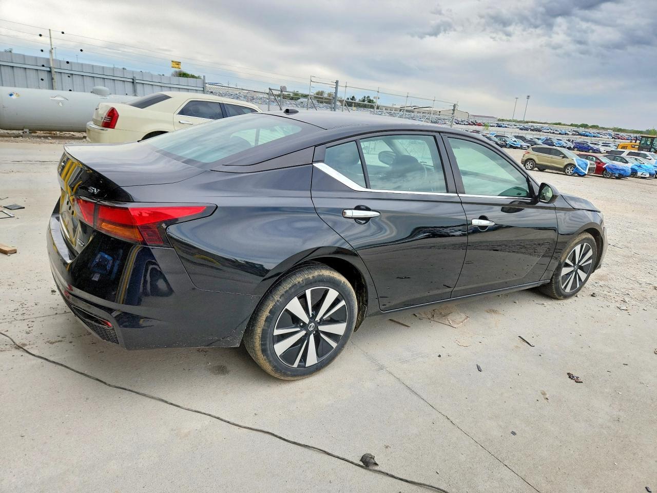 2021 Nissan Altima Sv - Фото 3