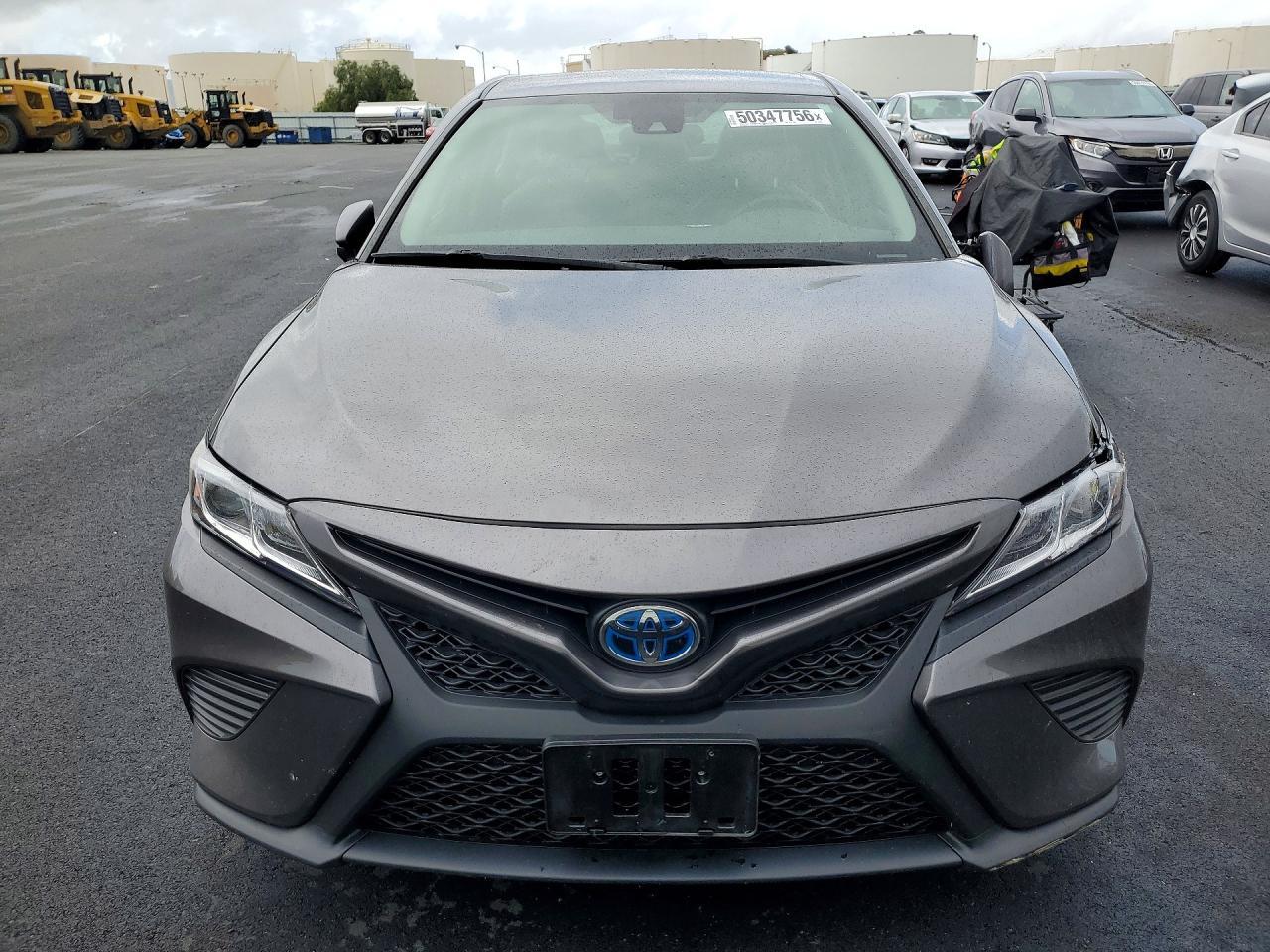 2020 Toyota Camry - Image 5