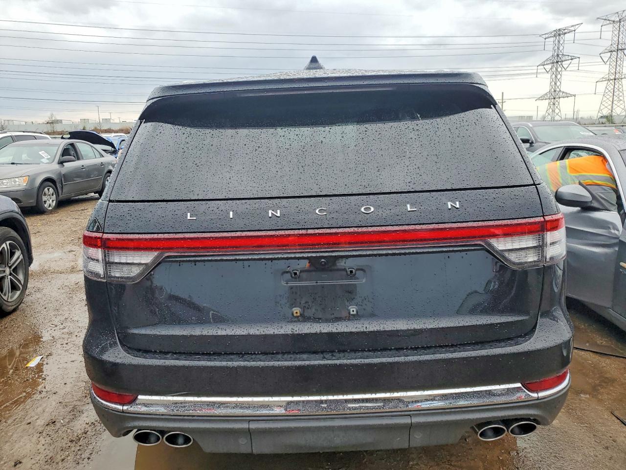 2025 Lincoln Aviator - Image 6