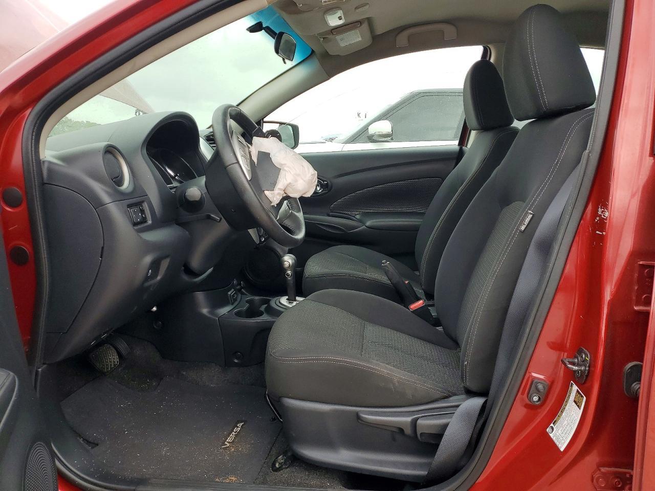 2017 Nissan Versa 1.6 S - Фото 7