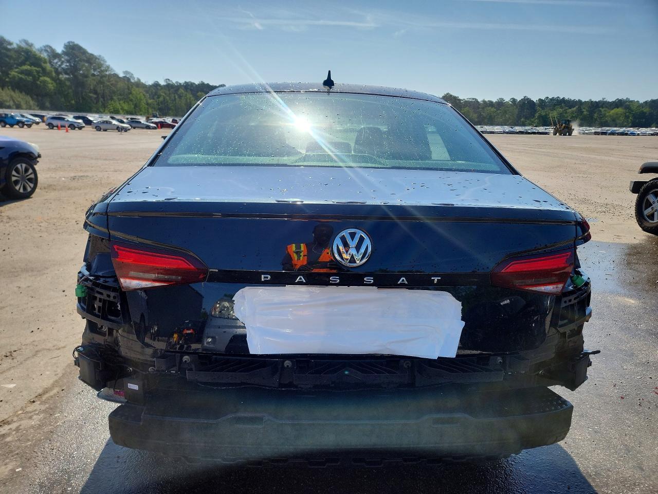 2021 Volkswagen Passat S - Image 6