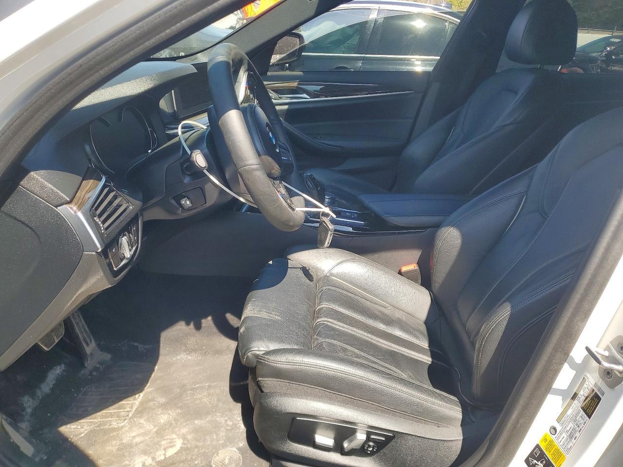 2018 BMW 530 Xi - Фото 7