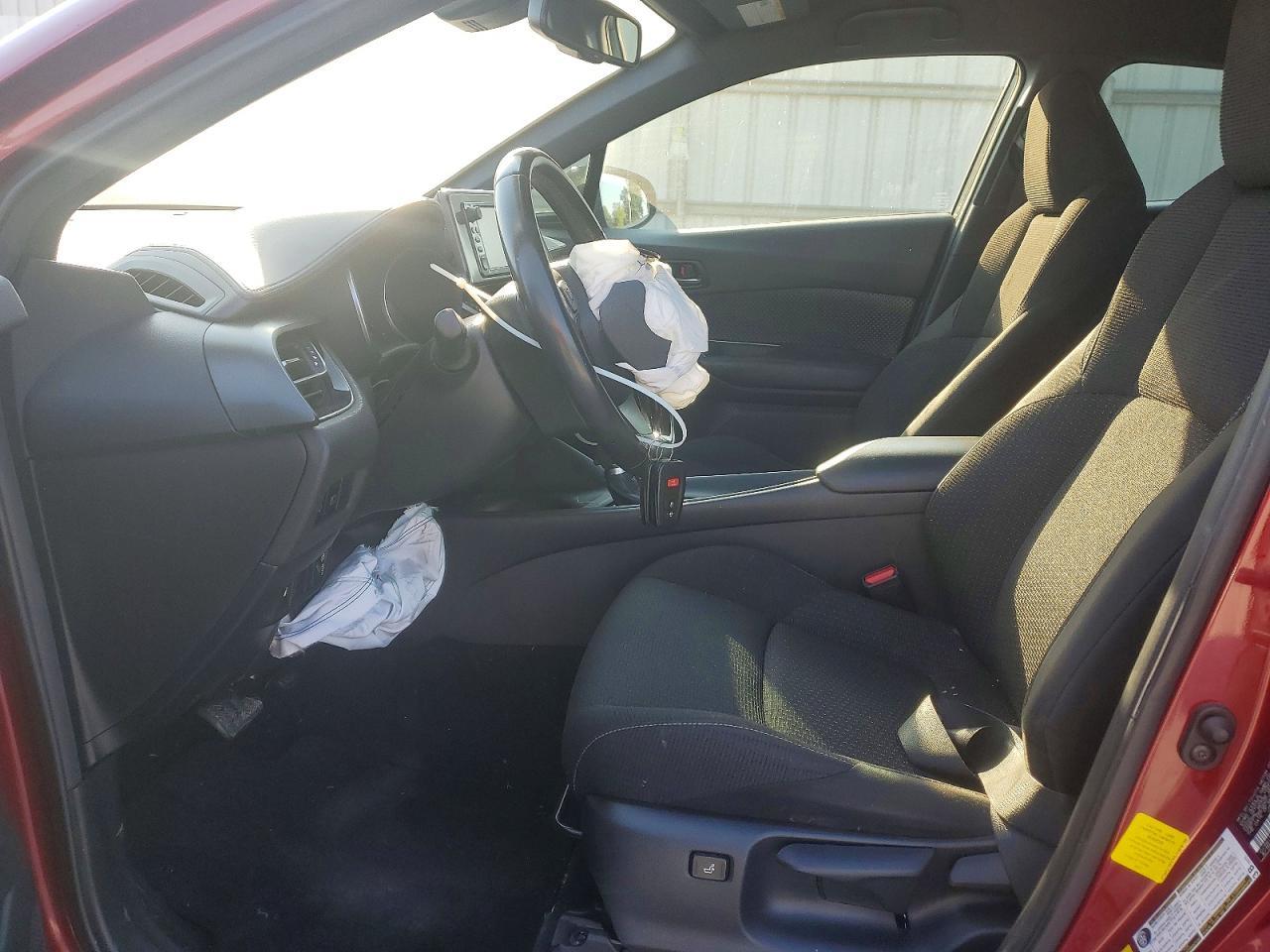2018 Toyota C-Hr Xle/Prm - Фото 7