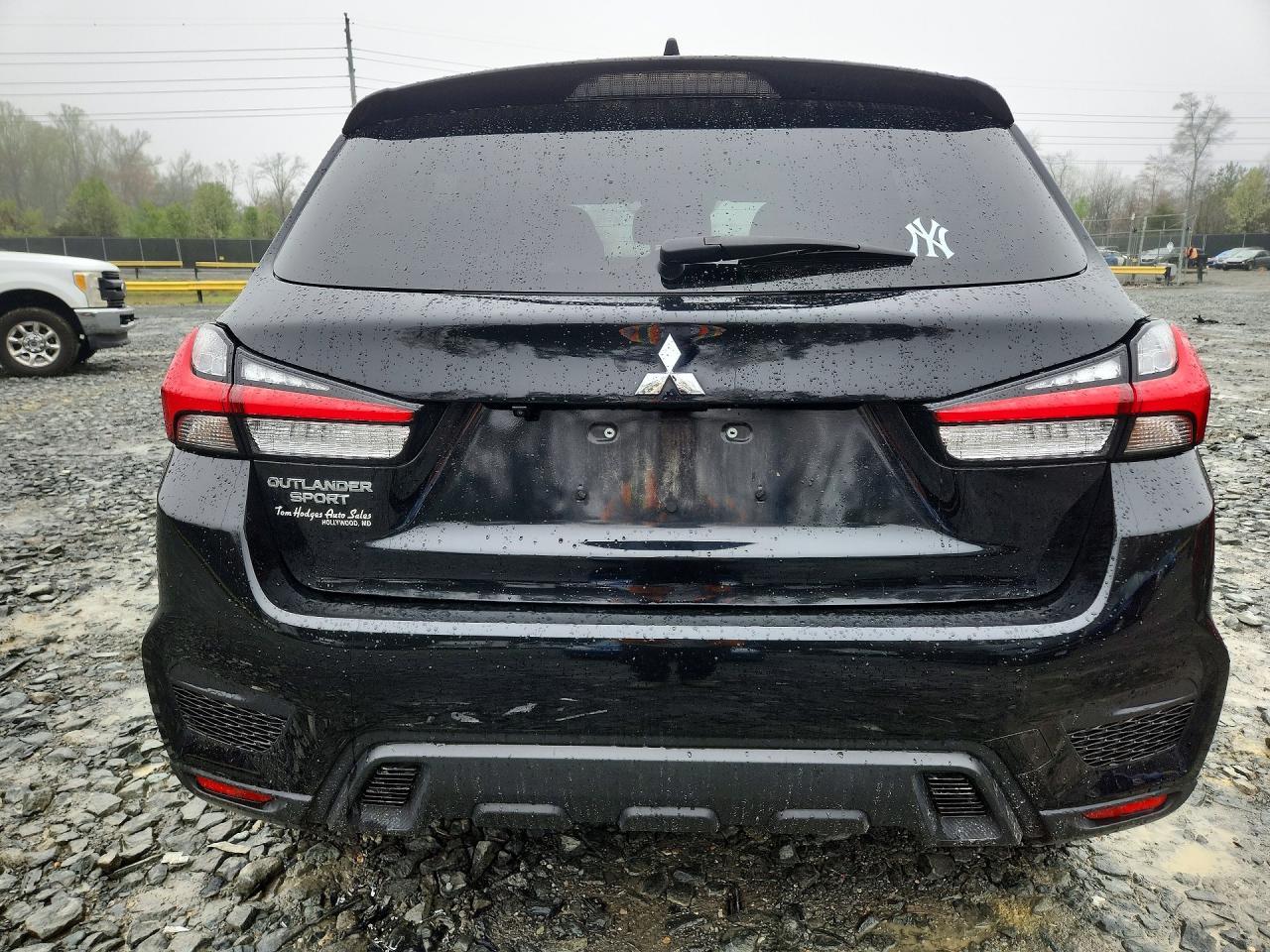2022 Mitsubishi Outlander Sport Es - Фото 6