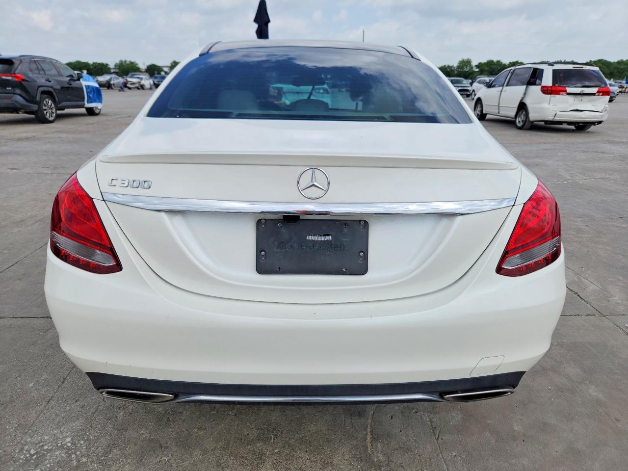 2017 Mercedes-Benz C 300 - Фото 6