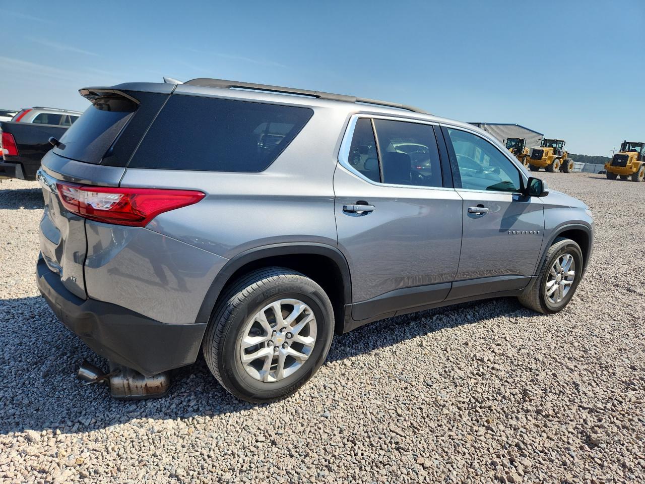 2021 Chevrolet Traverse Lt - Фото 3