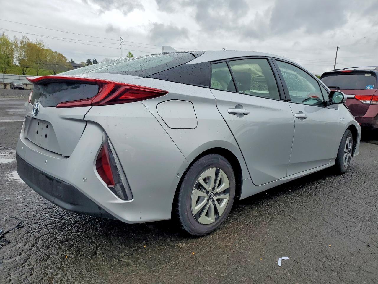 2018 Toyota Prius Prime Advanced - Фото 3