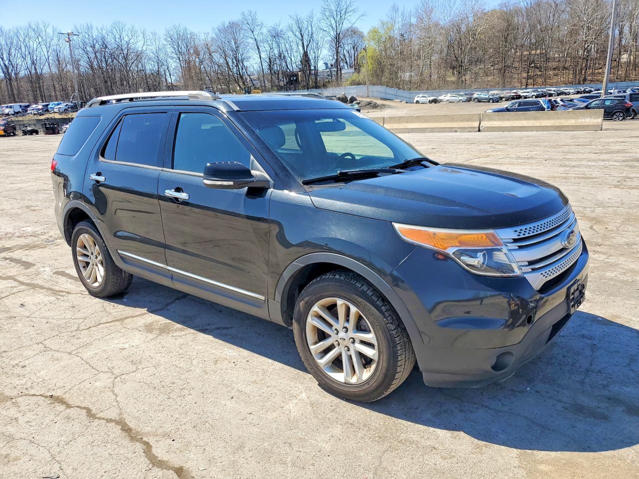 2013 Ford Explorer Xlt - Image 4