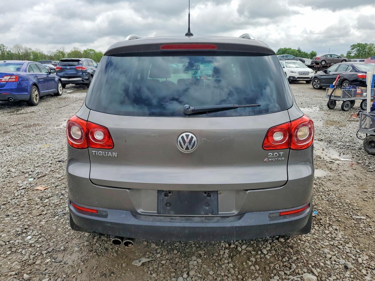 2010 Volkswagen Tiguan Se - Фото 6