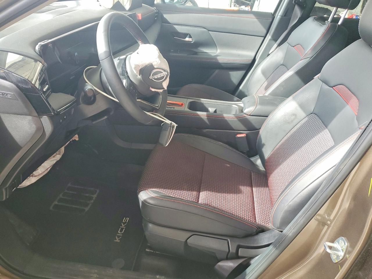 2025 Nissan Kicks Sr - Фото 7