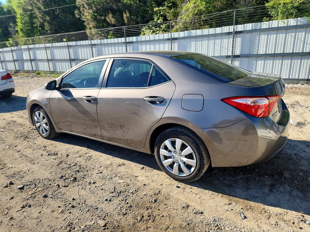 2017 Toyota Corolla Le - Image 2